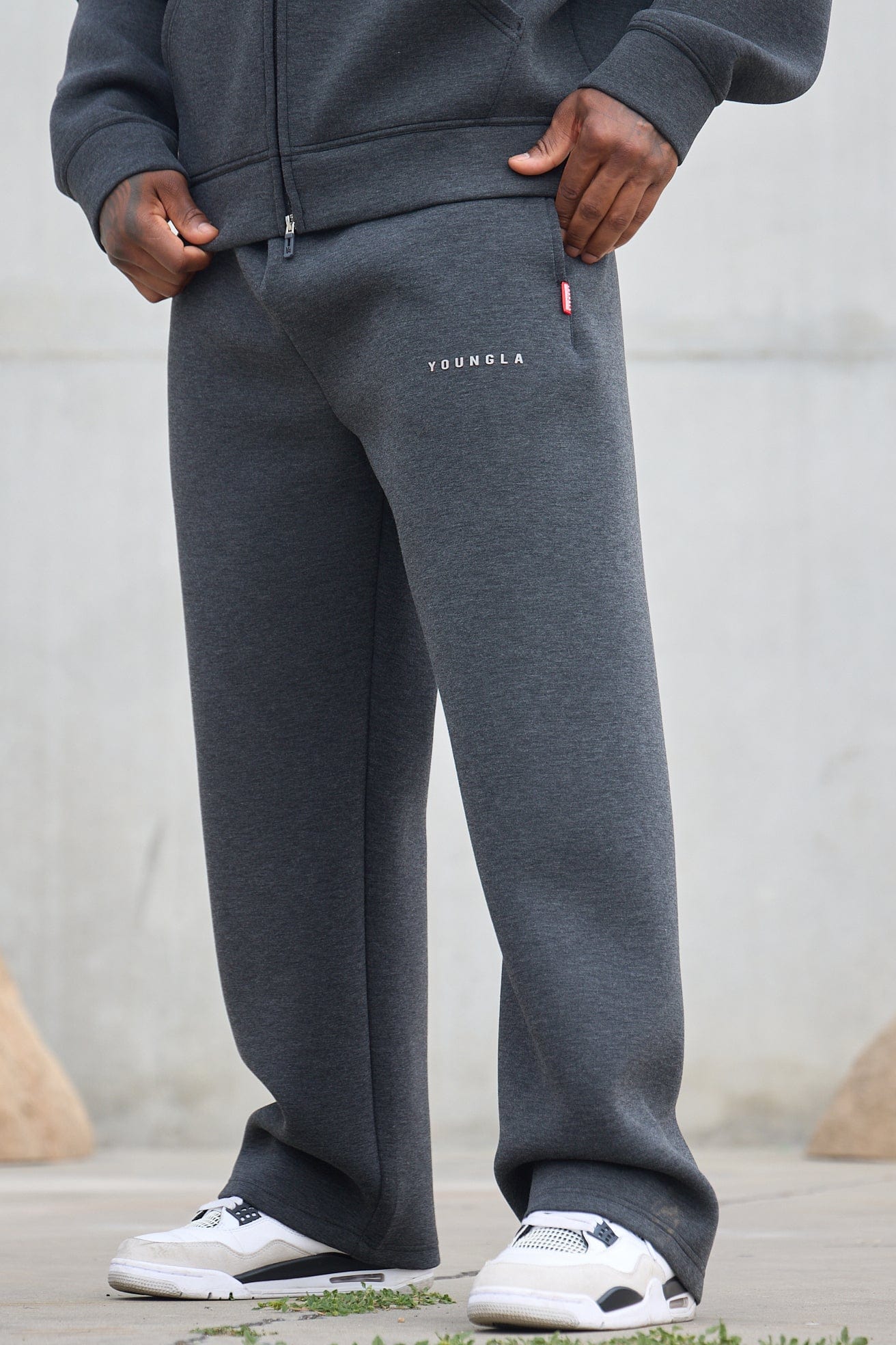 2043 - Scuba Sweats